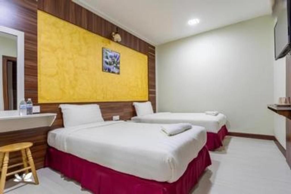 Golden Night Hotel Subang Jaya Exterior photo