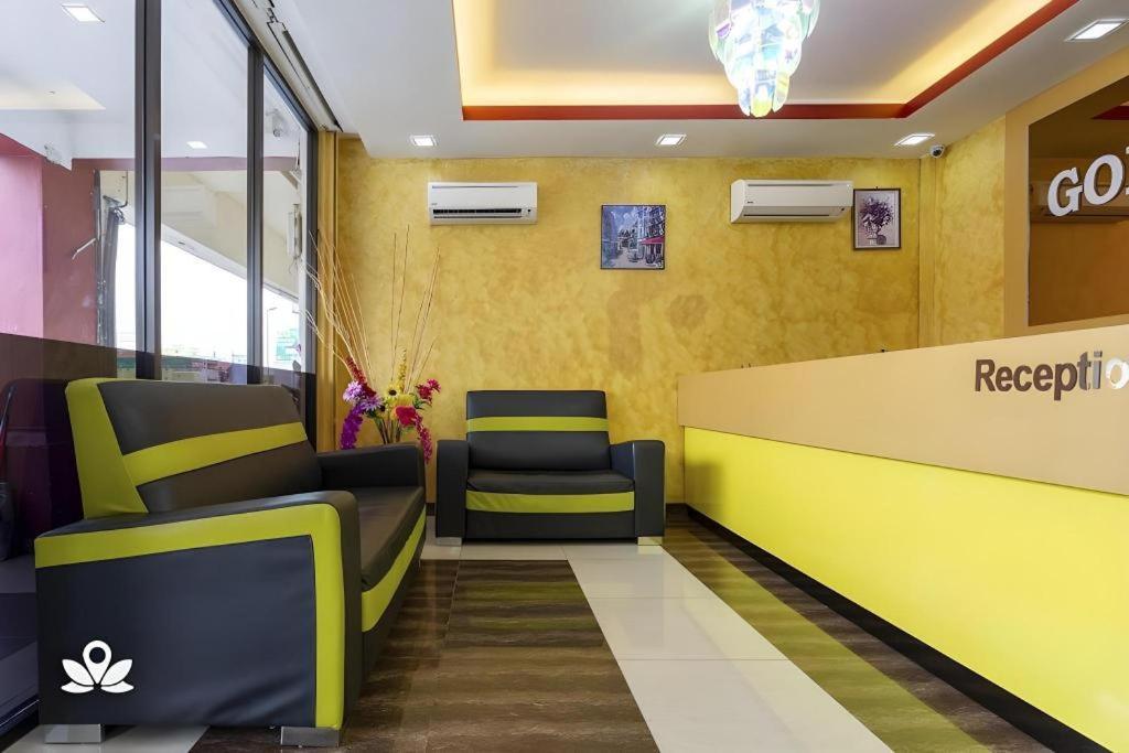 Golden Night Hotel Subang Jaya Exterior photo