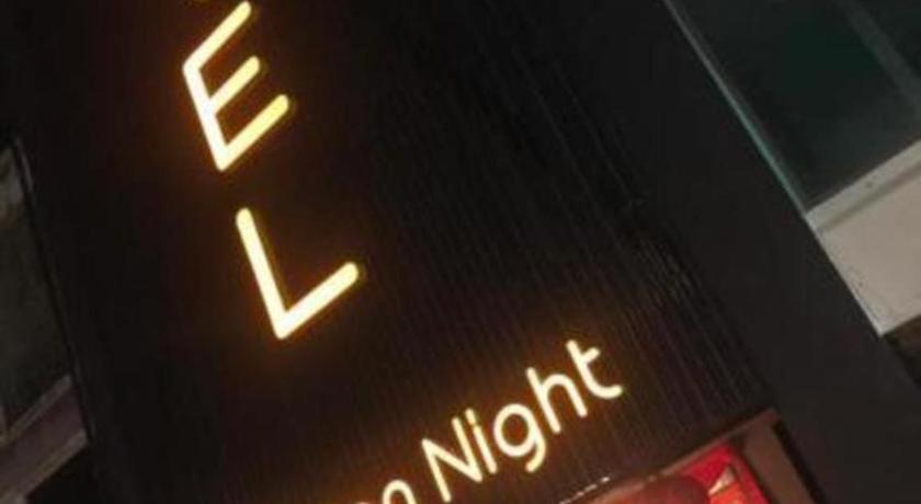 Golden Night Hotel Subang Jaya Exterior photo