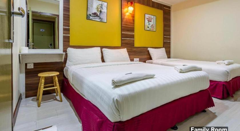 Golden Night Hotel Subang Jaya Exterior photo